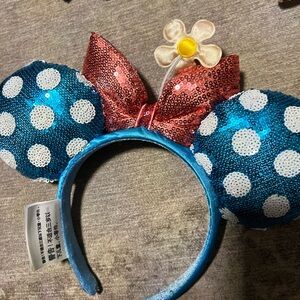 Disney Blue Sequin Minnie Mouse Ears with daisy